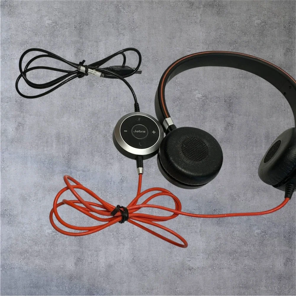 Jabra On Ear Evolve 40 Stereo Headset Black Wired USB 3.5mm Jack Tested/Works‎